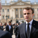 découvrez comment emmanuel macron reste fidèle à l'effluve présidentielle en adoptant le parfum iconique de brigitte macron, un symbole d'élégance et de tradition au sommet de l'état.
